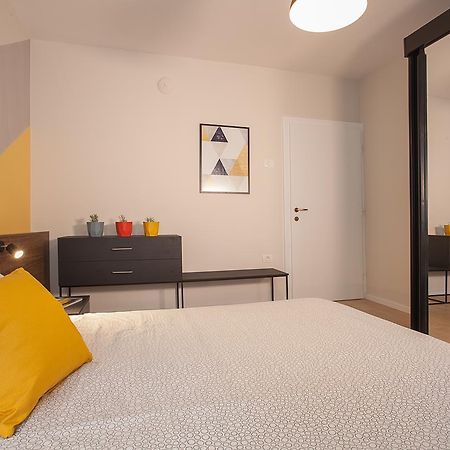 A&B Apartment Skopje Buitenkant foto