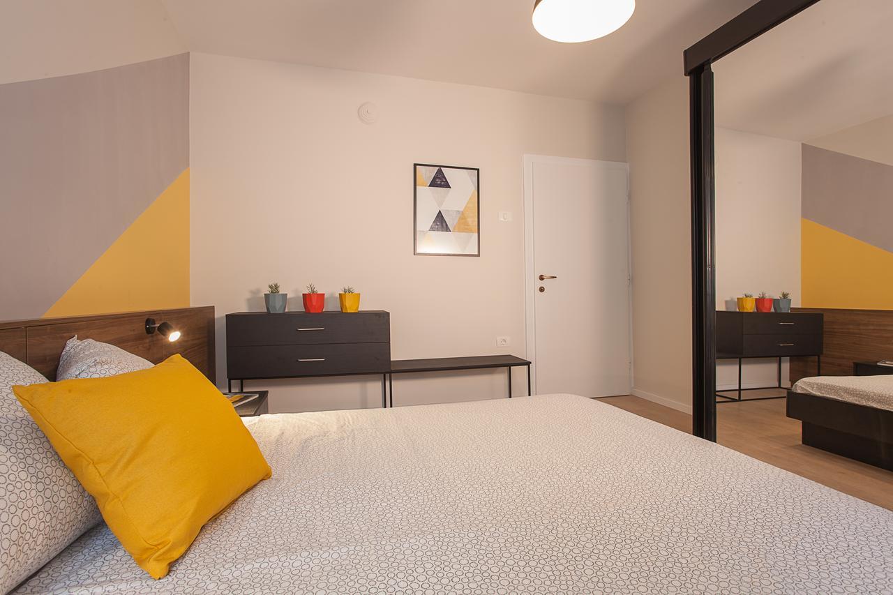 A&B Apartment Skopje Buitenkant foto