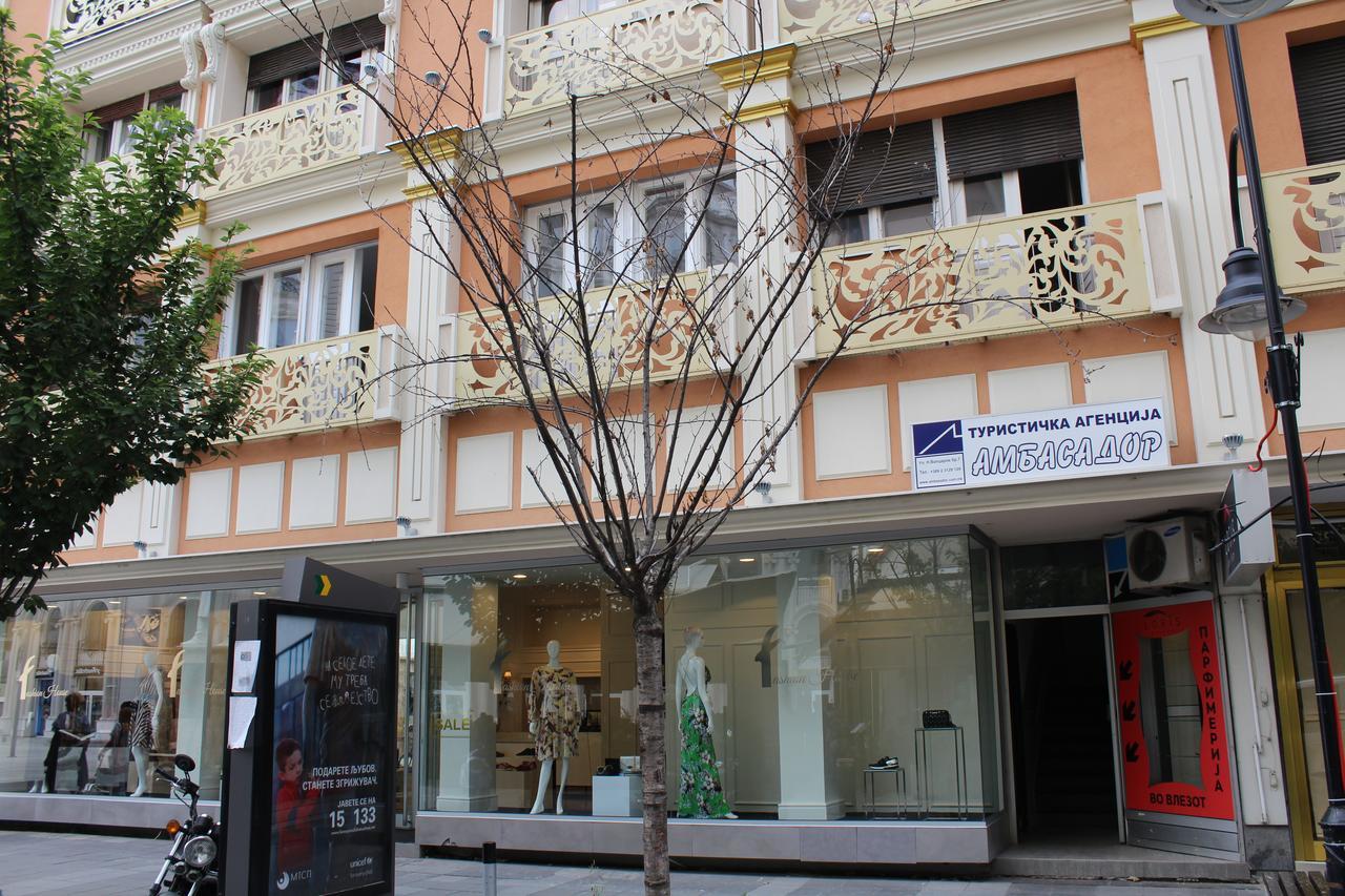 A&B Apartment Skopje Buitenkant foto