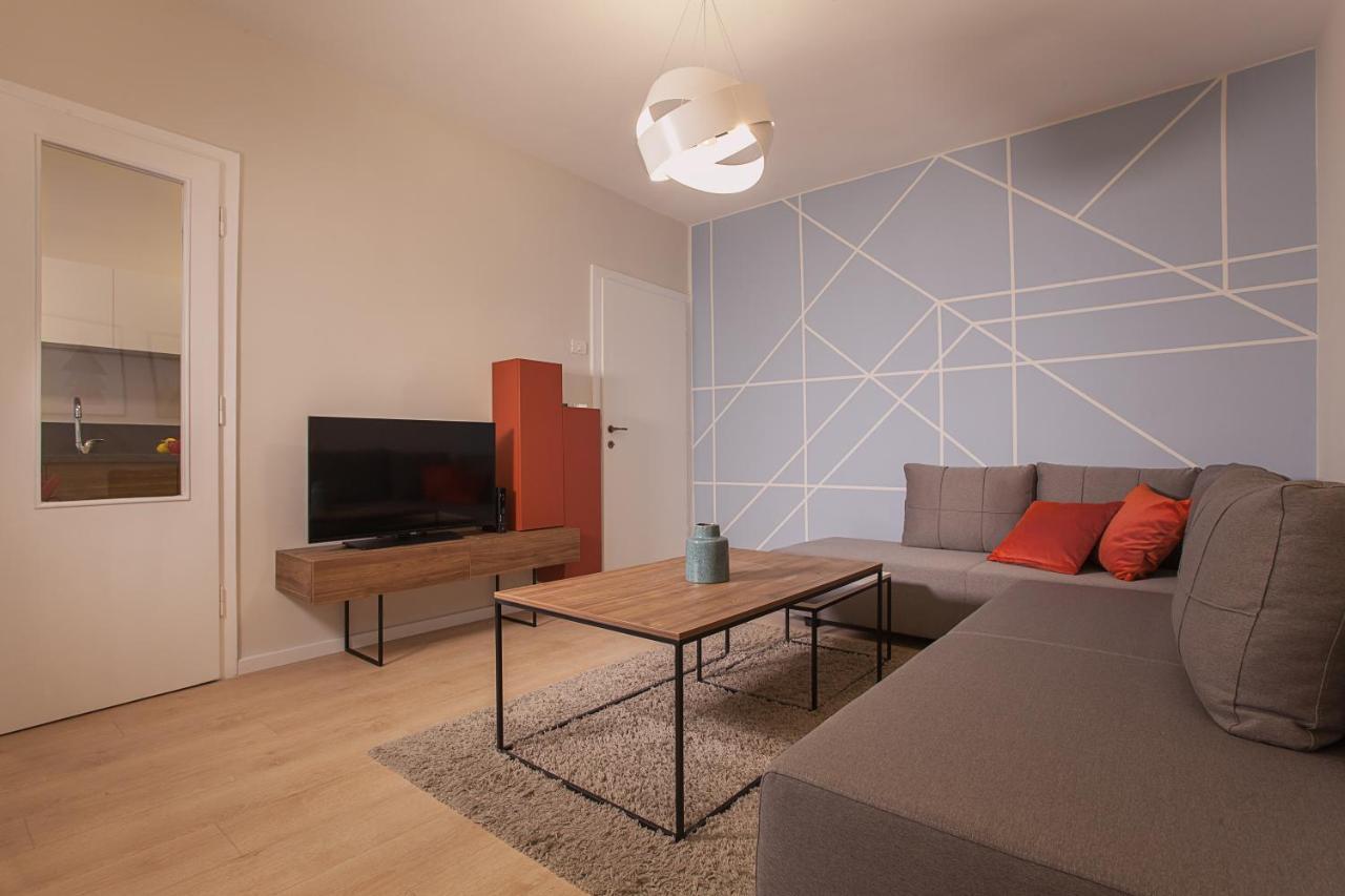 A&B Apartment Skopje Buitenkant foto